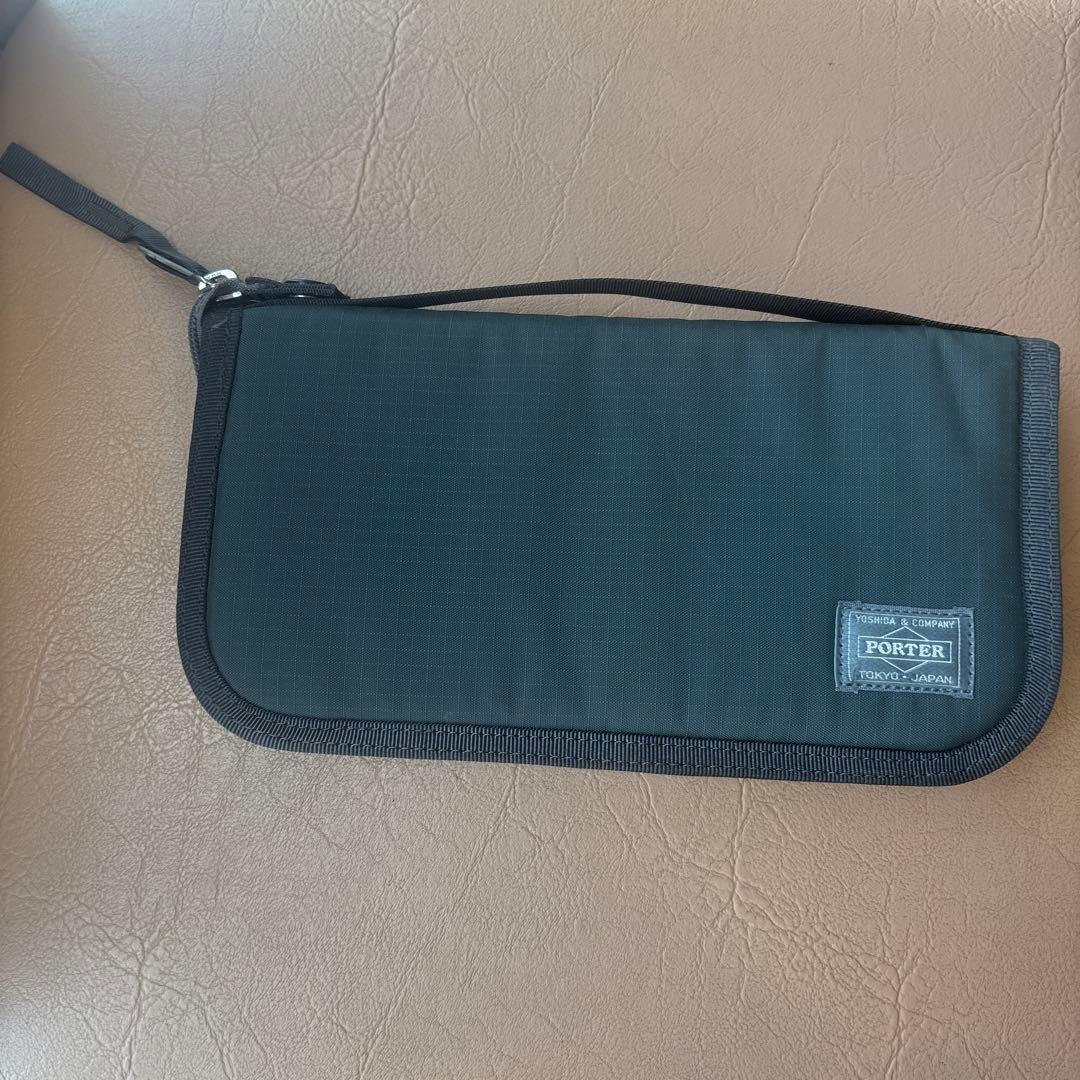 PORTER カーキ　ネイビー パスポートケース　ポーター