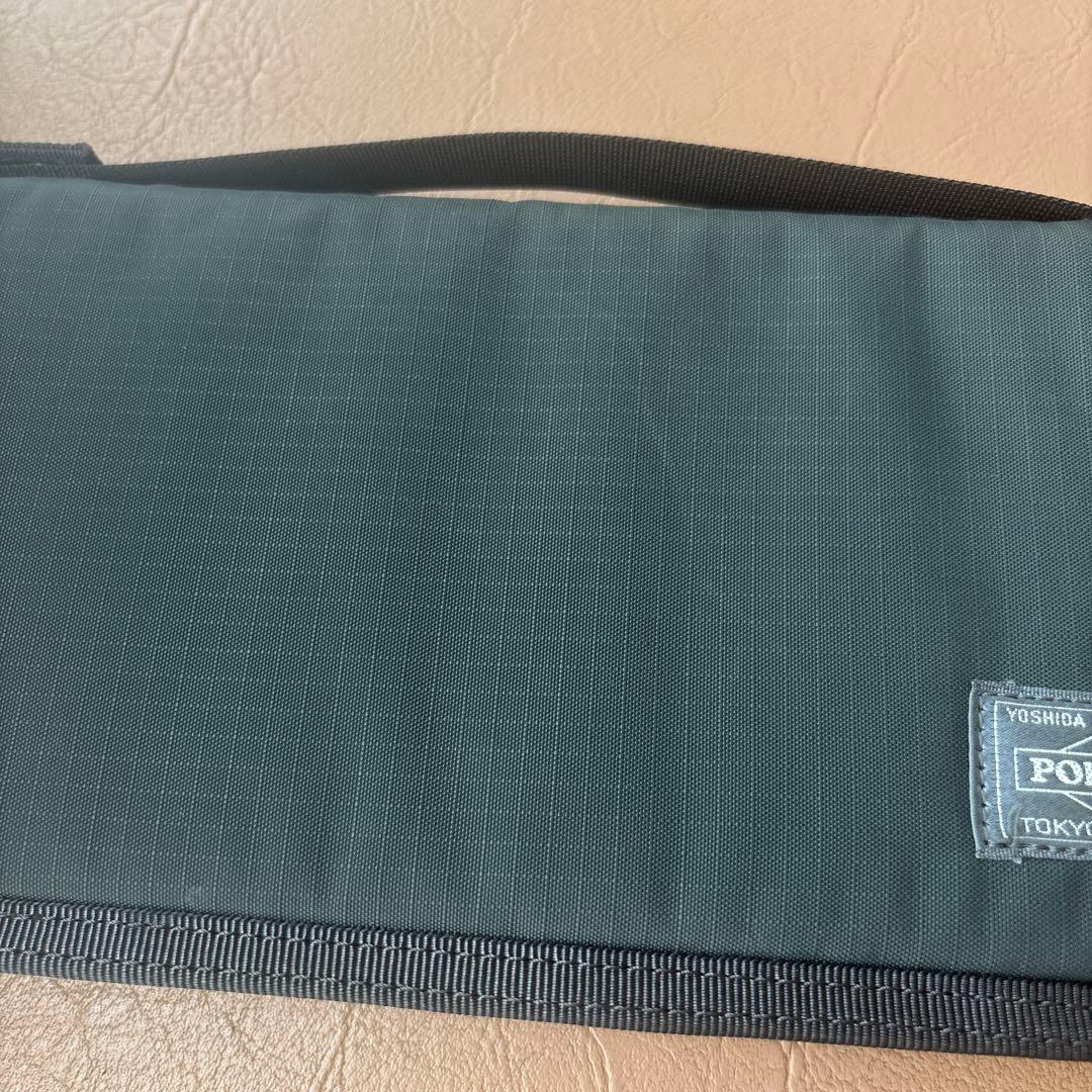PORTER カーキ　ネイビー パスポートケース　ポーター