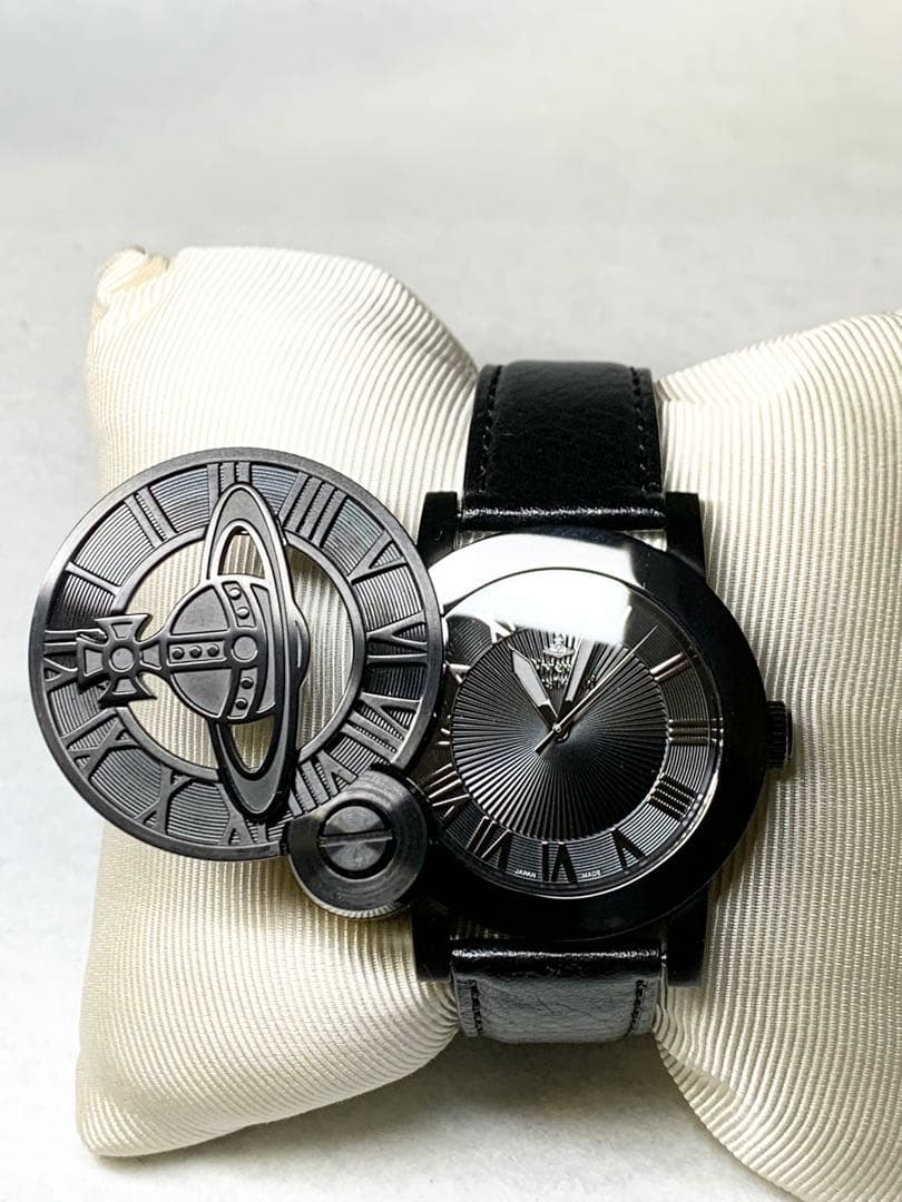 美品 ヴィヴィアンウエストウッド 腕時計 CAGEⅡ オーブ 稼働品 付属品完備