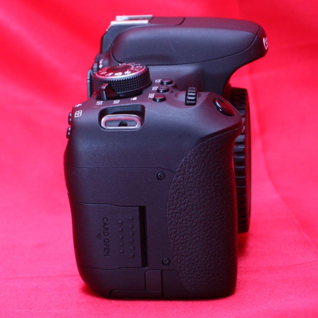 キャノン　キス　x8i デジタルカメラ　一眼レフ　スマホ転送楽々　iPhone