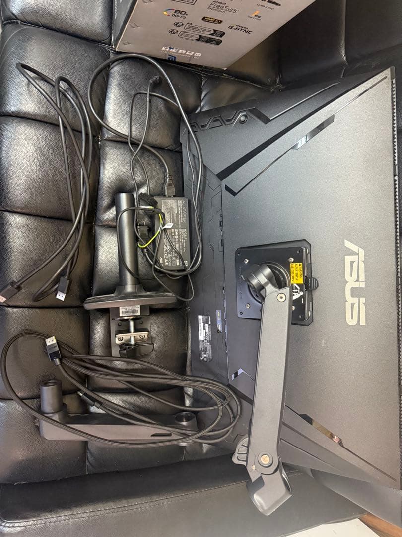 ASUS ゲーミングモニター TUF Gaming VG28UQL1A