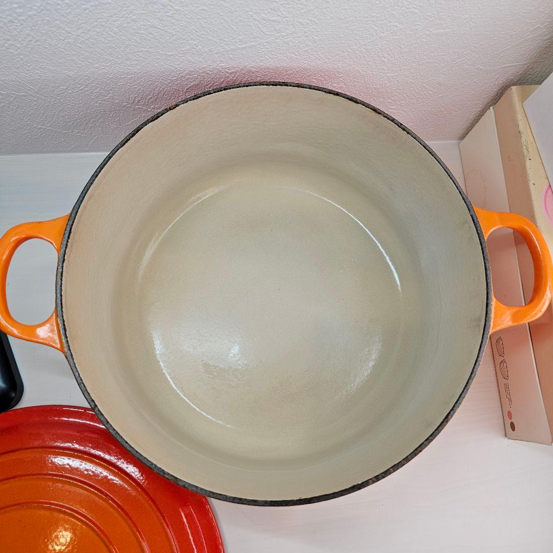LE CREUSET ル・クルーゼ オレンジ 鋳鉄製 両手鍋 24cm
