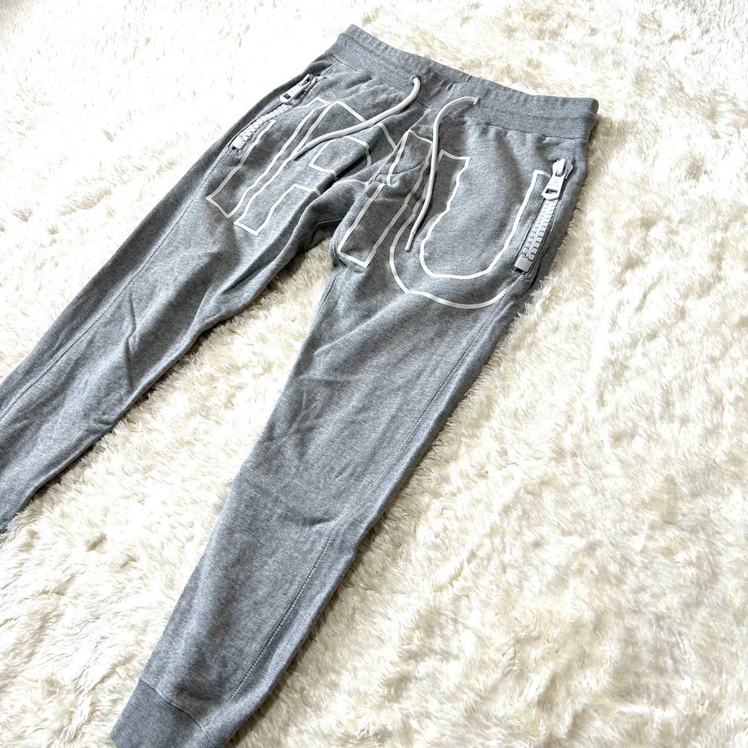 美品✨1PIU1UGUALE3 RELAX セットアップ　スウェット　大ロゴ