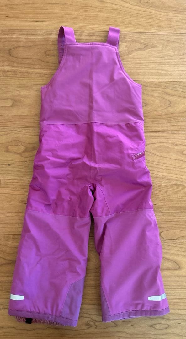 パタゴニア　スキーウェア　上下セット　3歳