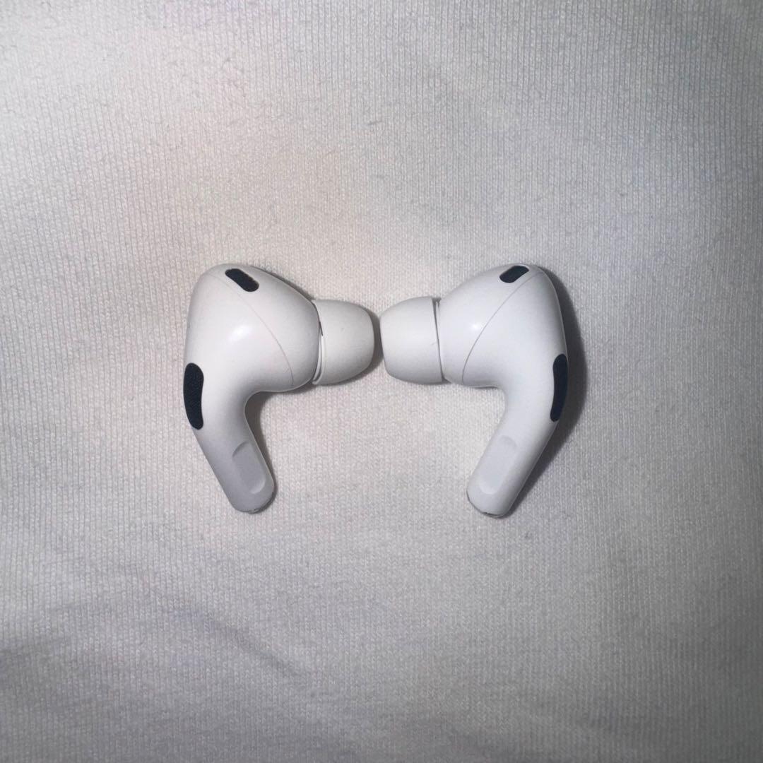 ピ*α様 Apple AirPods Pro 第二世代 Lightning