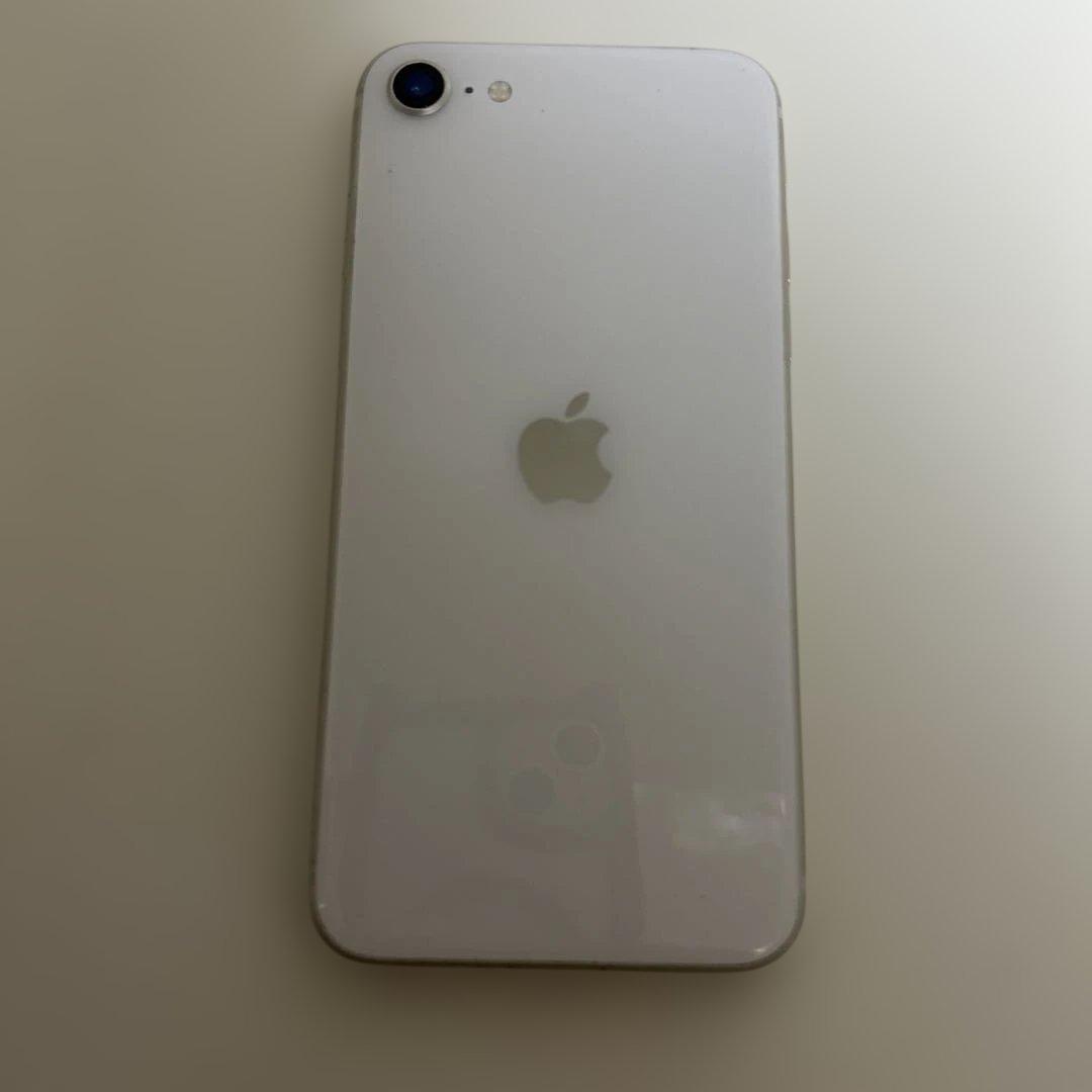 iPhone SE 第３世代 スターライト64GB