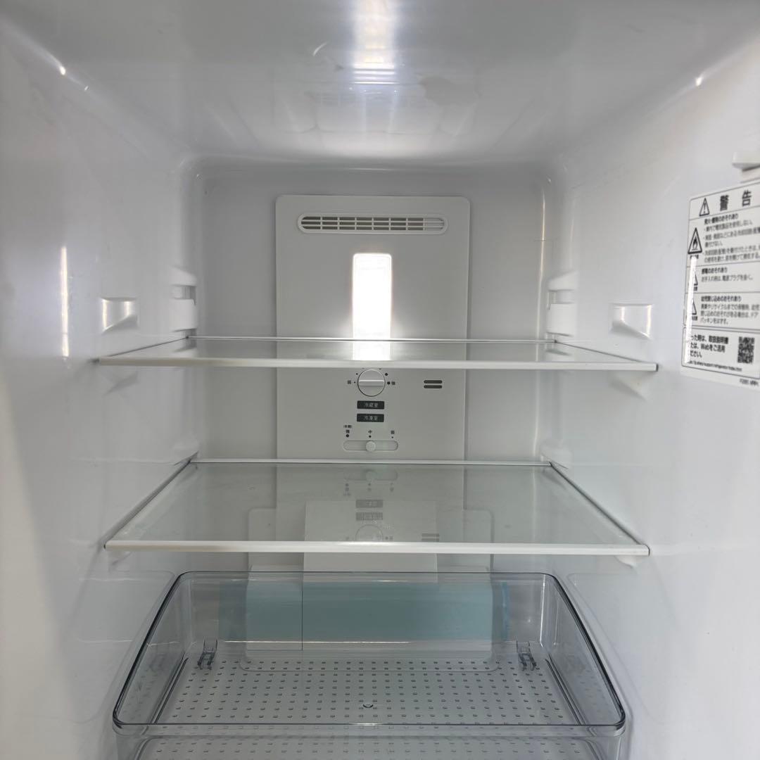 101⭕️冷蔵庫　SHARP　家電　一人暮らし　黒　設置無料　両開き　安い　小型