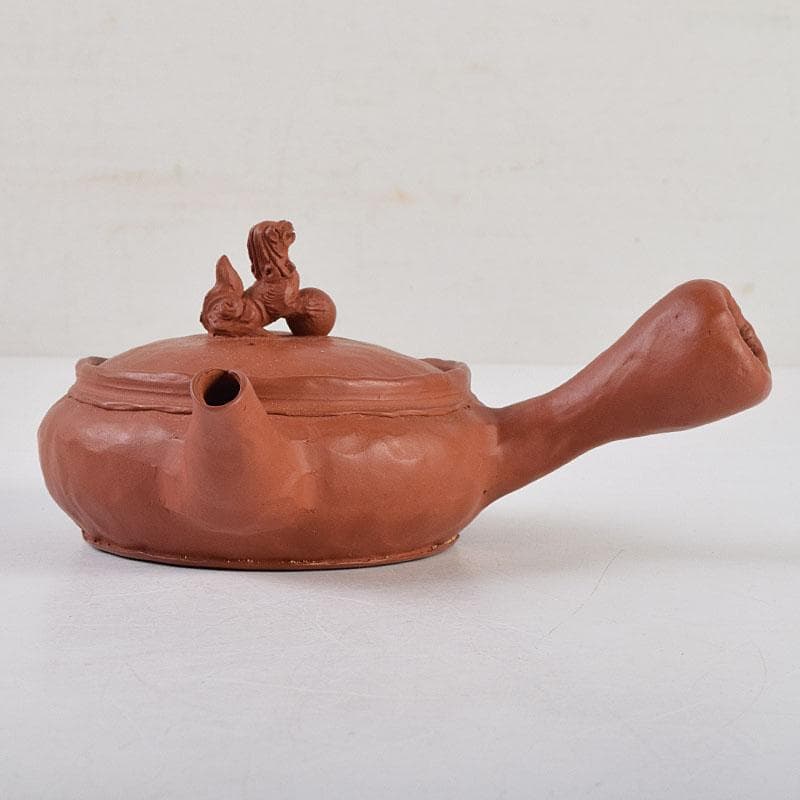 tatsu 　朱泥　獅子摘　手捻文様　茶注　急須　共布共箱　M　R9528