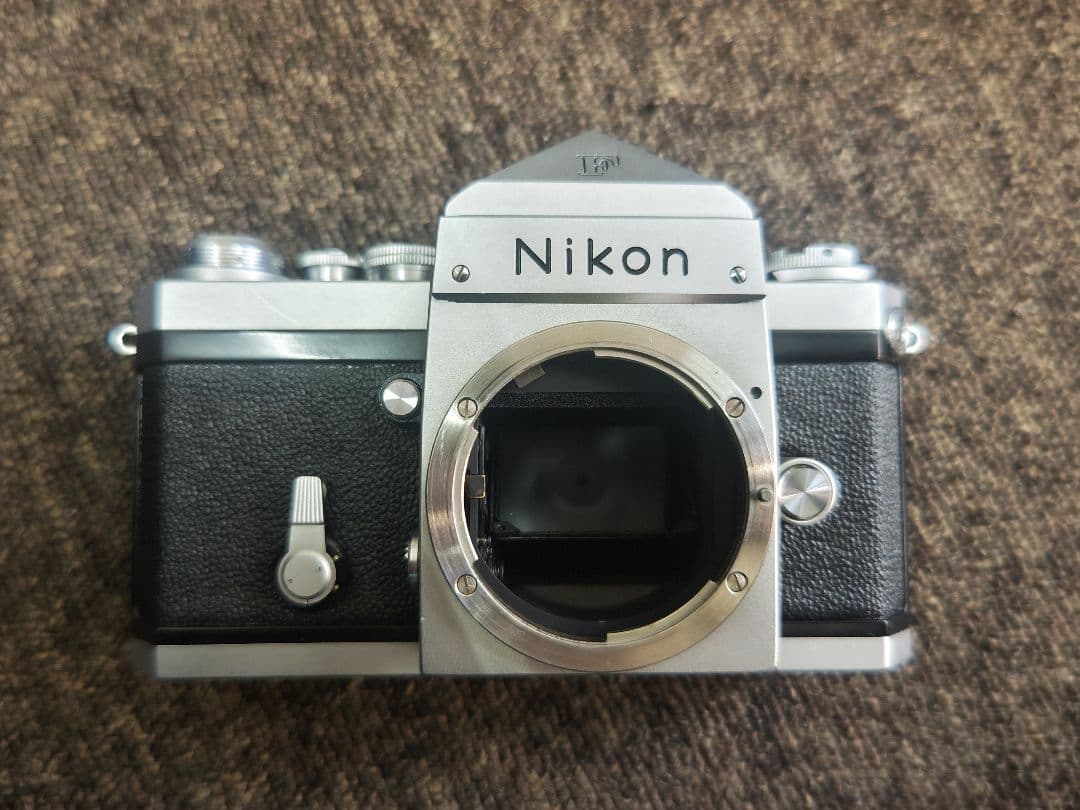 ★新品同様★Nikon F 一眼レフカメラ