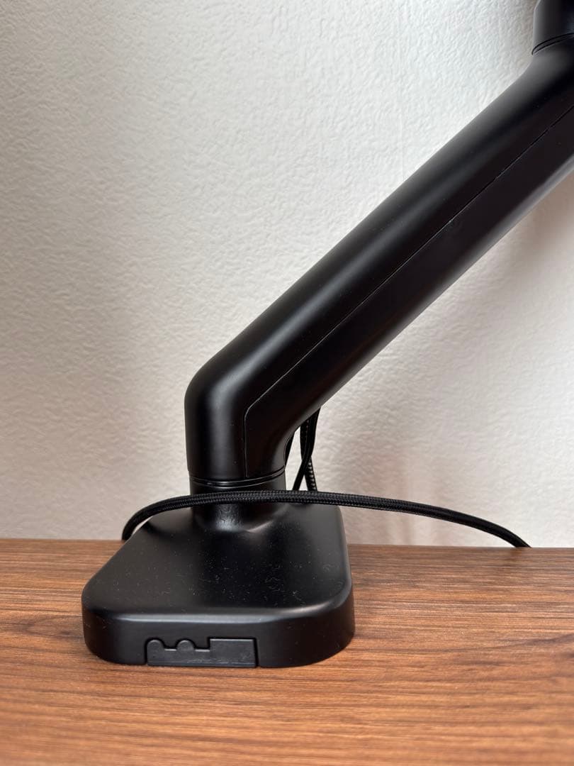 Koorui 薄型ディスプレイ•モニターアーム•ライトつき