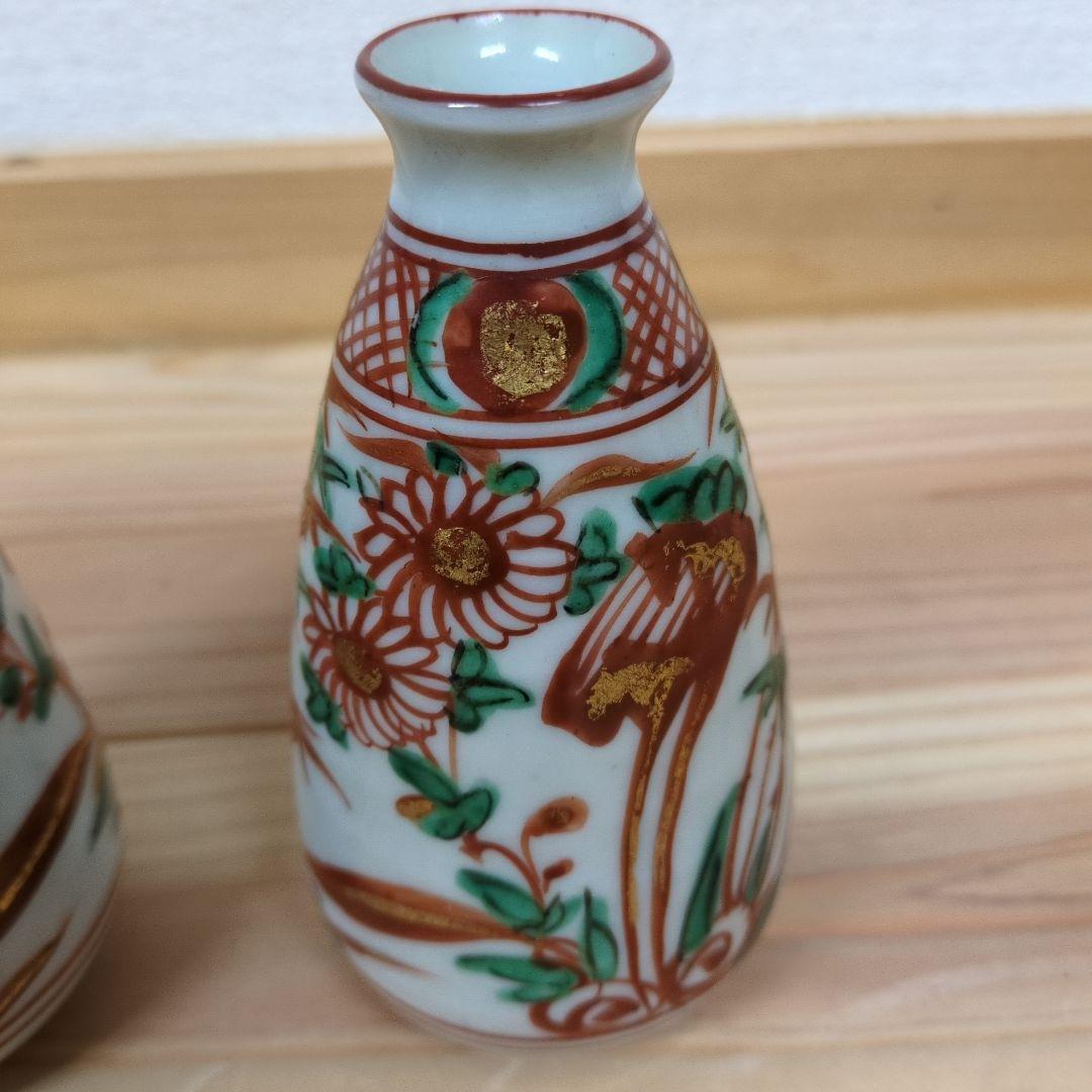 永楽善五郎　赤絵金彩徳利　１対