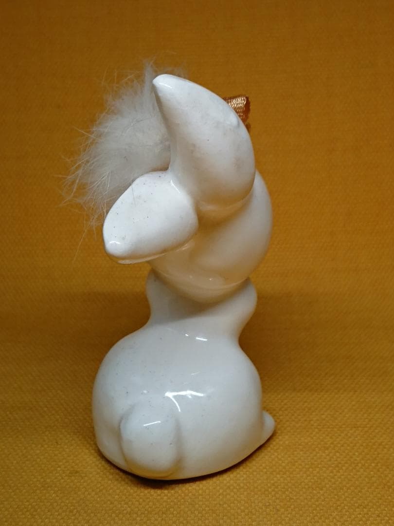 ねこ　うさぎ　人形　陶器　置物　インテリア　工芸品　美術品　A2527