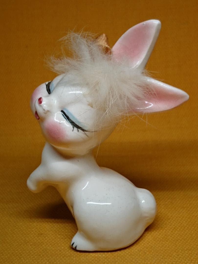 ねこ　うさぎ　人形　陶器　置物　インテリア　工芸品　美術品　A2527