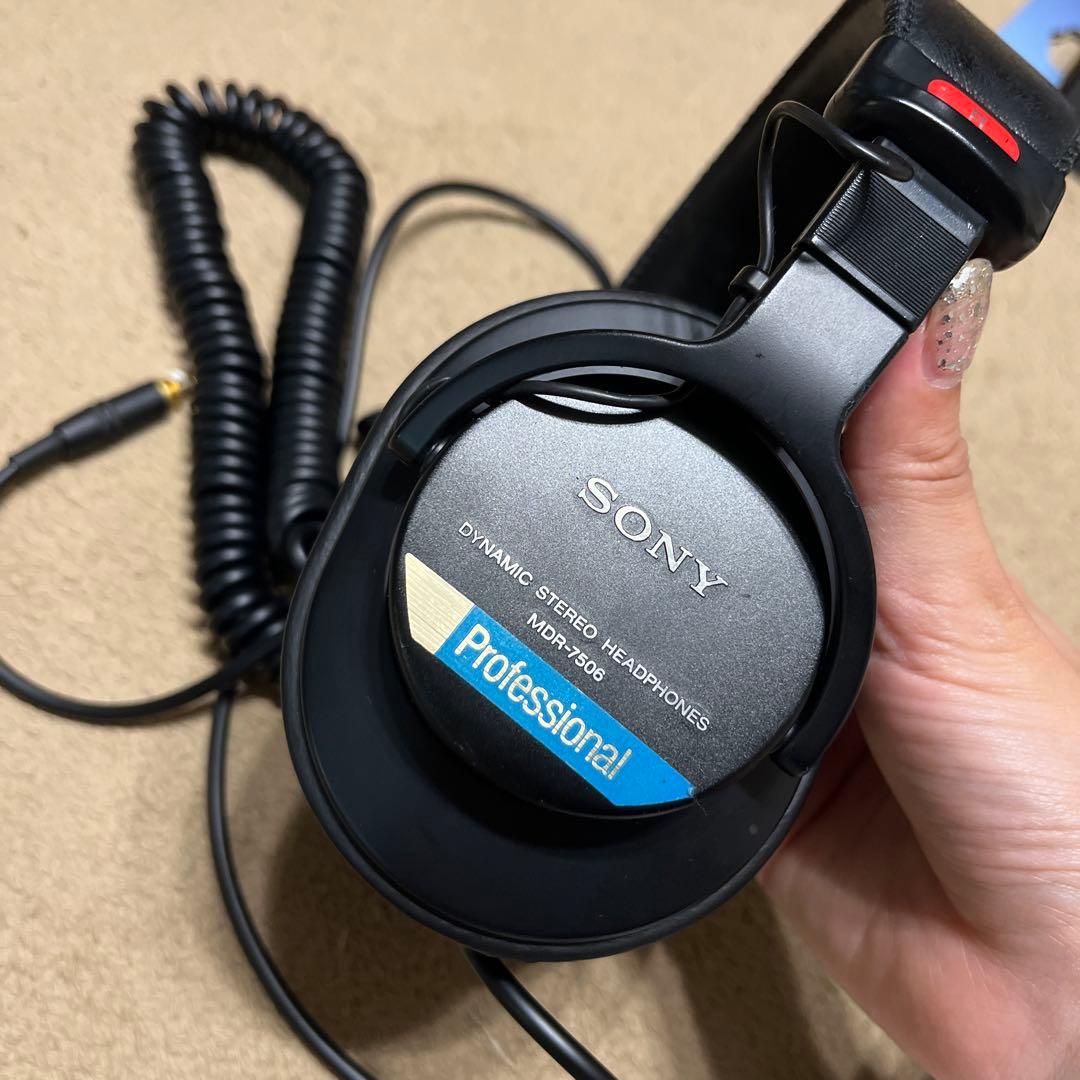 ソニー　モニターヘッドホン　SONY MDR-7506 ヘッドホン