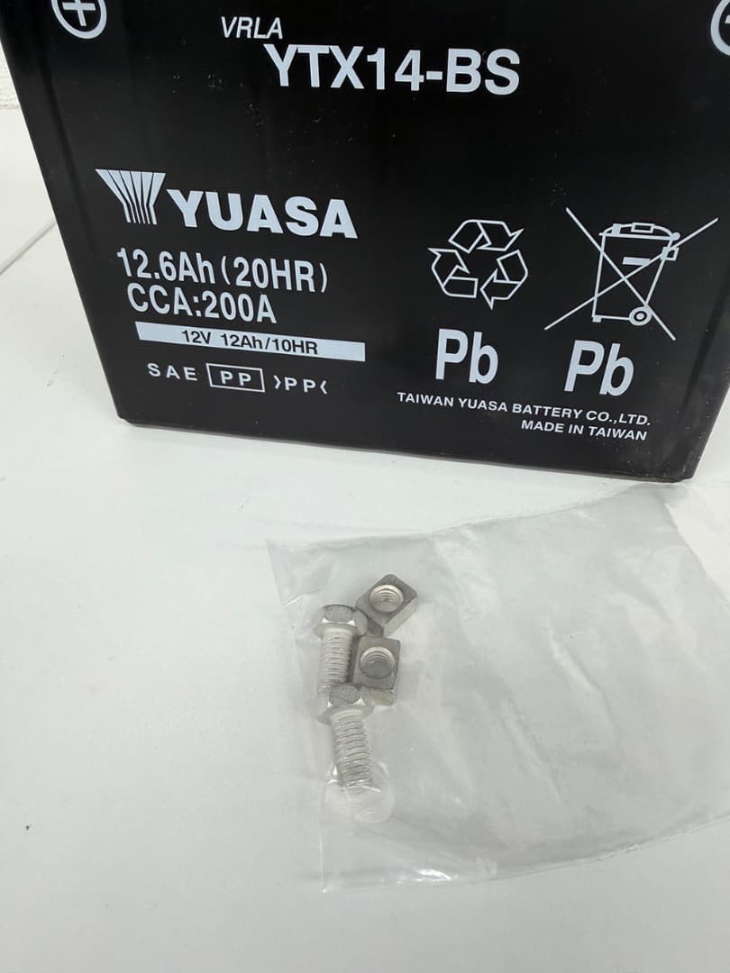 台湾ユアサ YUASA YTX14-BS バイクバッテリー 初期充電済