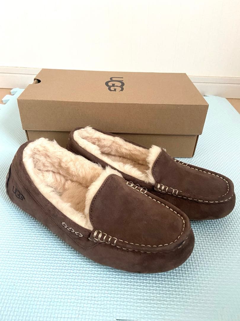 25cm UGG アンスレー モカシン シープスキン チョコレート