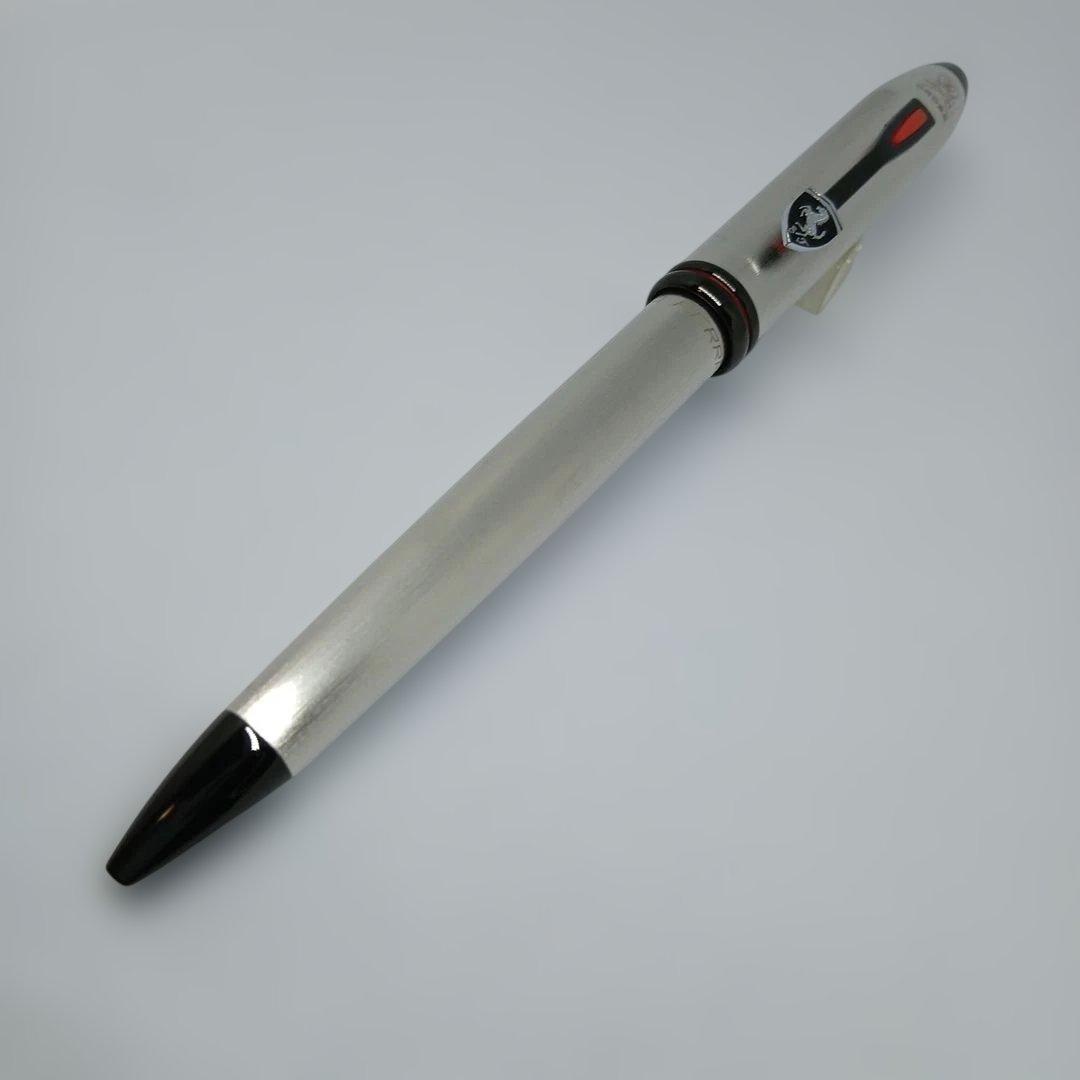 CROSS タウンゼント　フェラーリコラボ　　　シルバーボールペン ケース付き