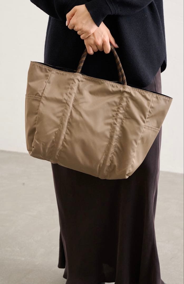 新品未使用品　nomadis フレームワーク別注　sac2w 黒　【完売品】