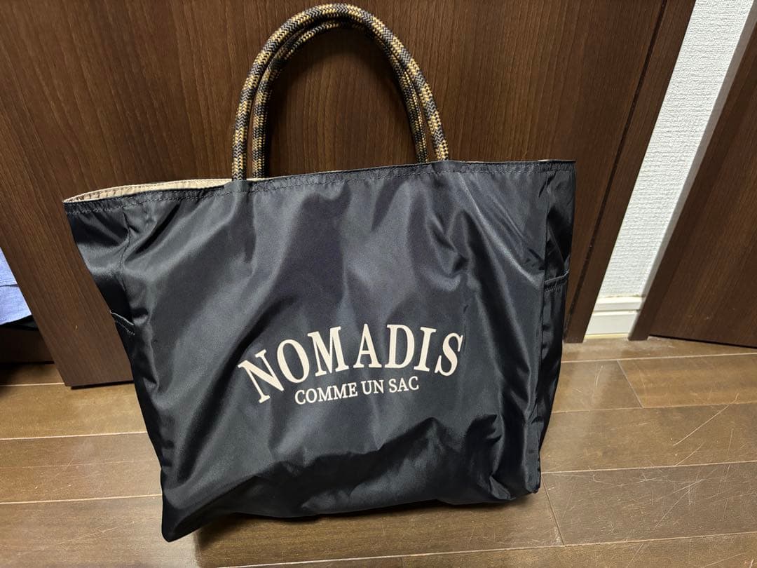 新品未使用品　nomadis フレームワーク別注　sac2w 黒　【完売品】
