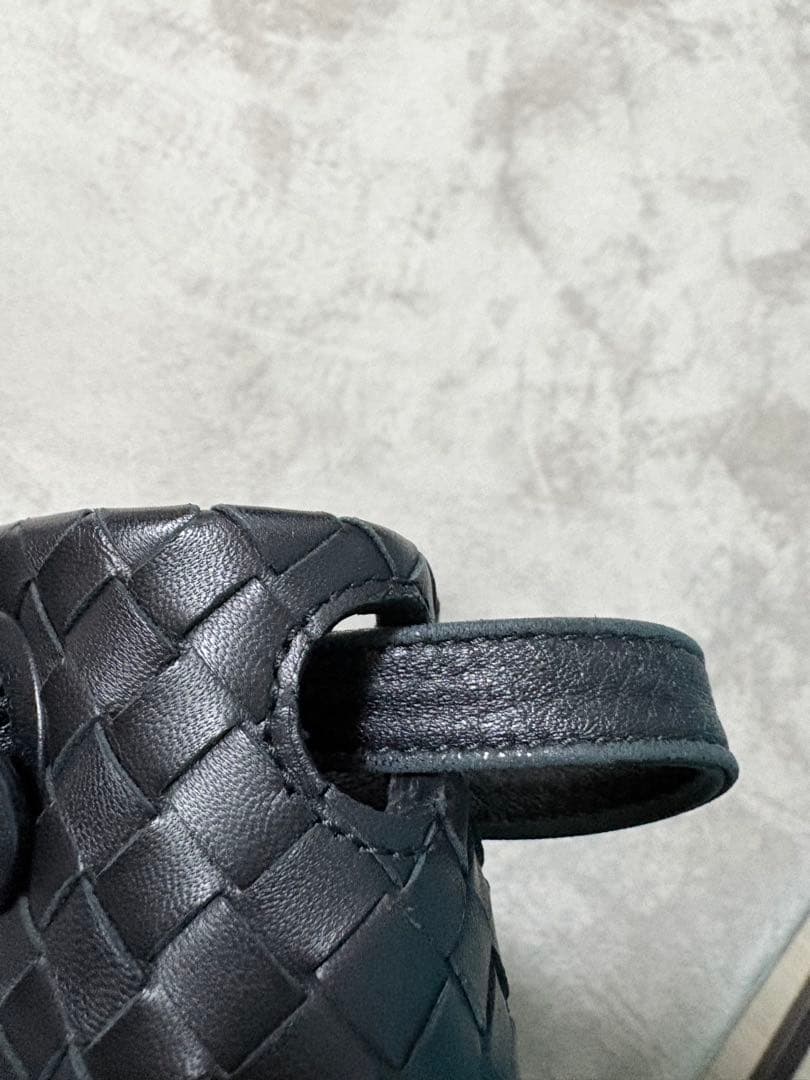 ルドルフ 『美品』BOTTEGA VENETA 編み込みレザーハンドバッグ