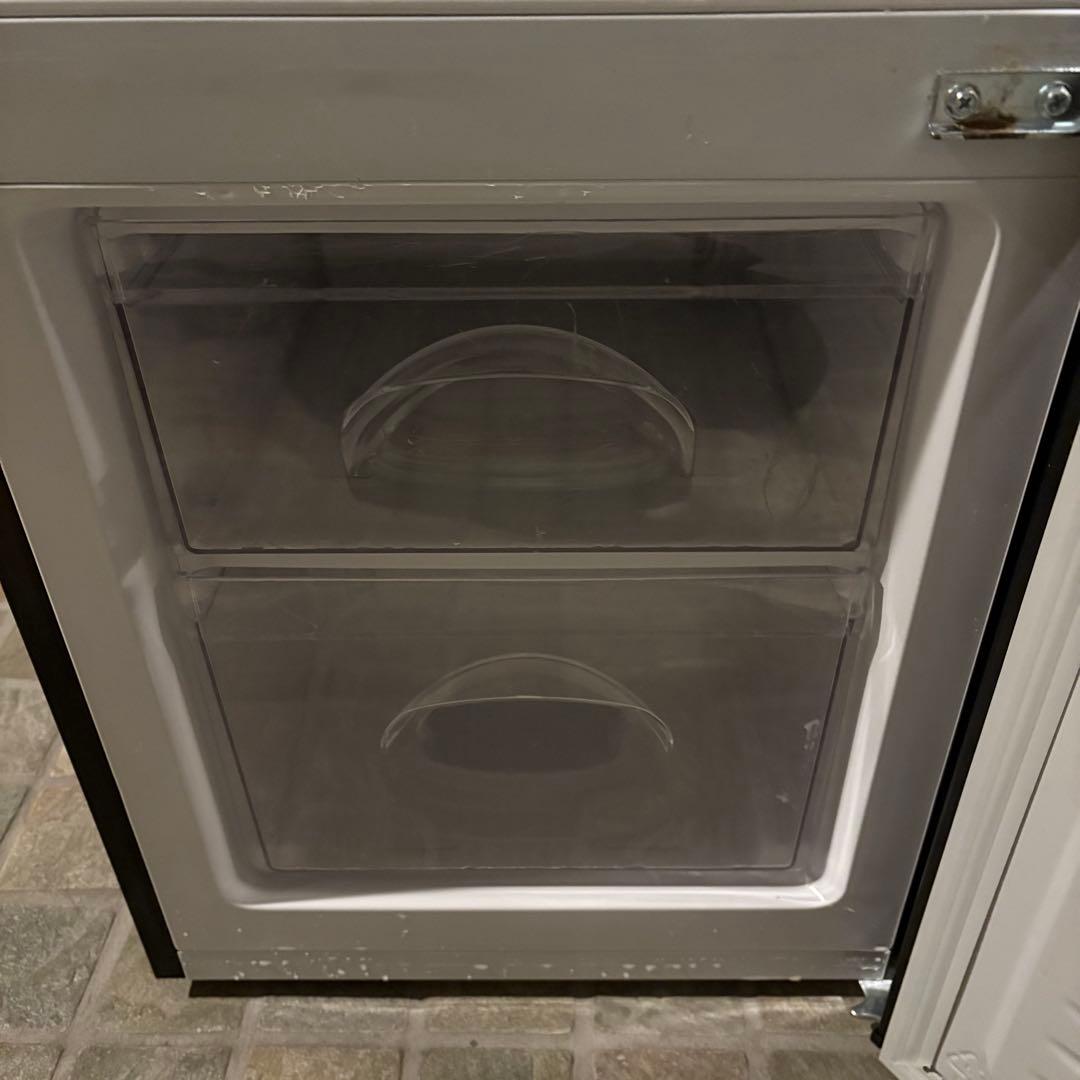 【東京23区設置無料】ニトリ　冷蔵庫106L 2022年製　黒