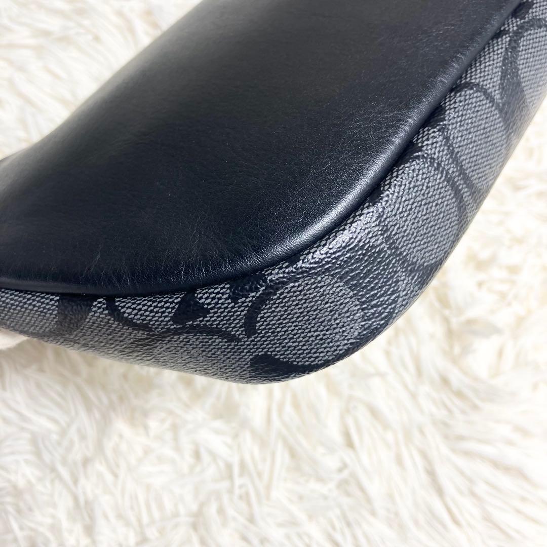 【未使用】COACH＊ボディバッグ シグネチャー チャコール PVC