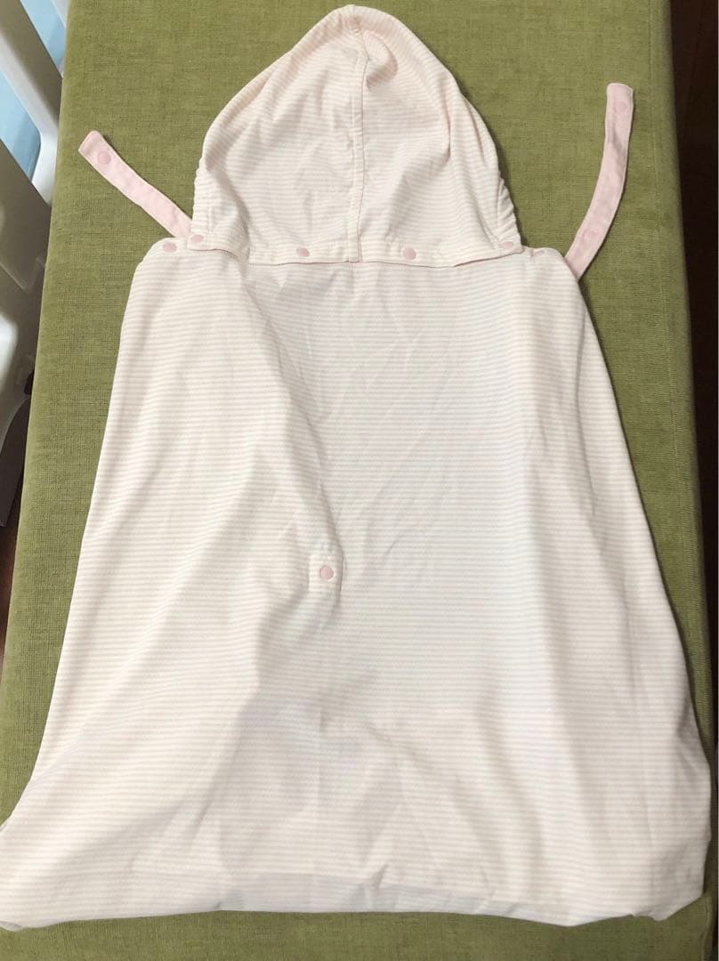 ergobaby 抱っこ紐 オムニブリーズ　グレー　ヨダレカバー　ケープ　セット