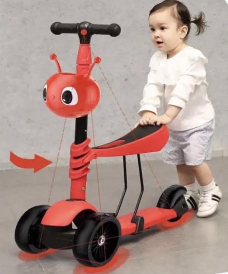 ❤バランス感覚が鍛えられる❣カッコ可愛いデザインで大人気♪❤キッズスクーター