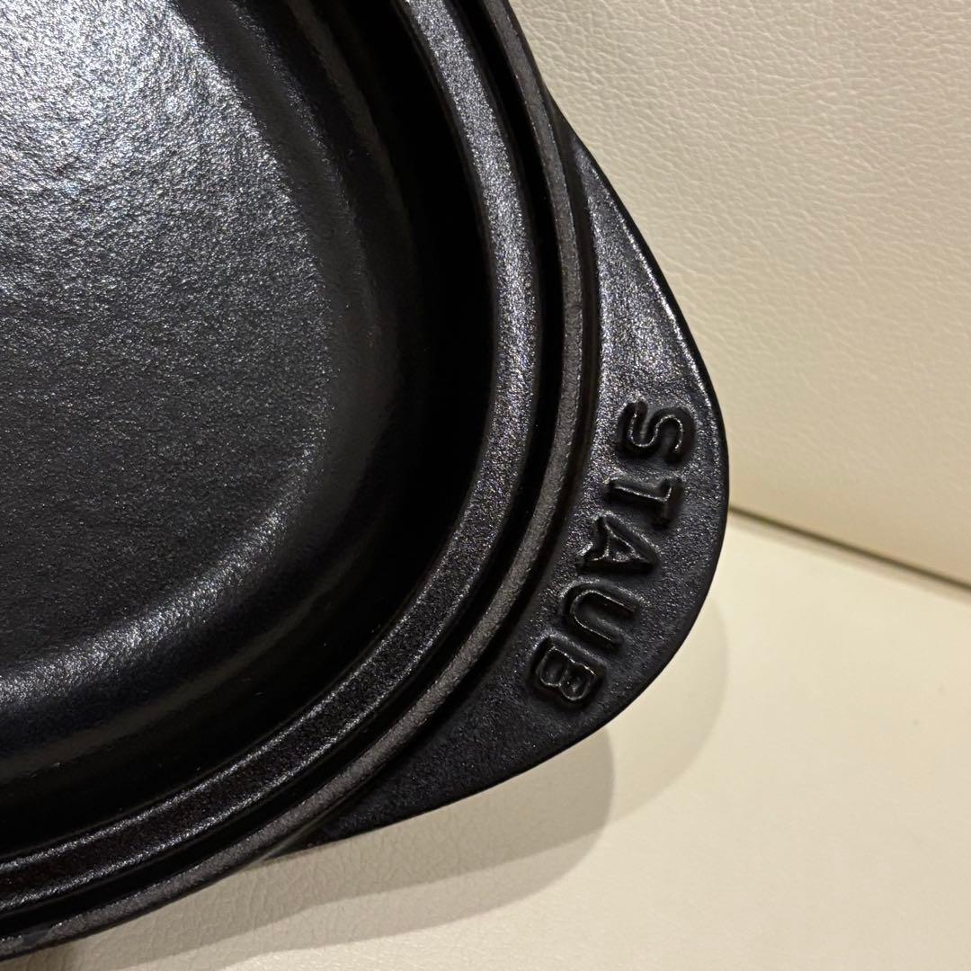 ストウブ　シャローオーバルホットプレート