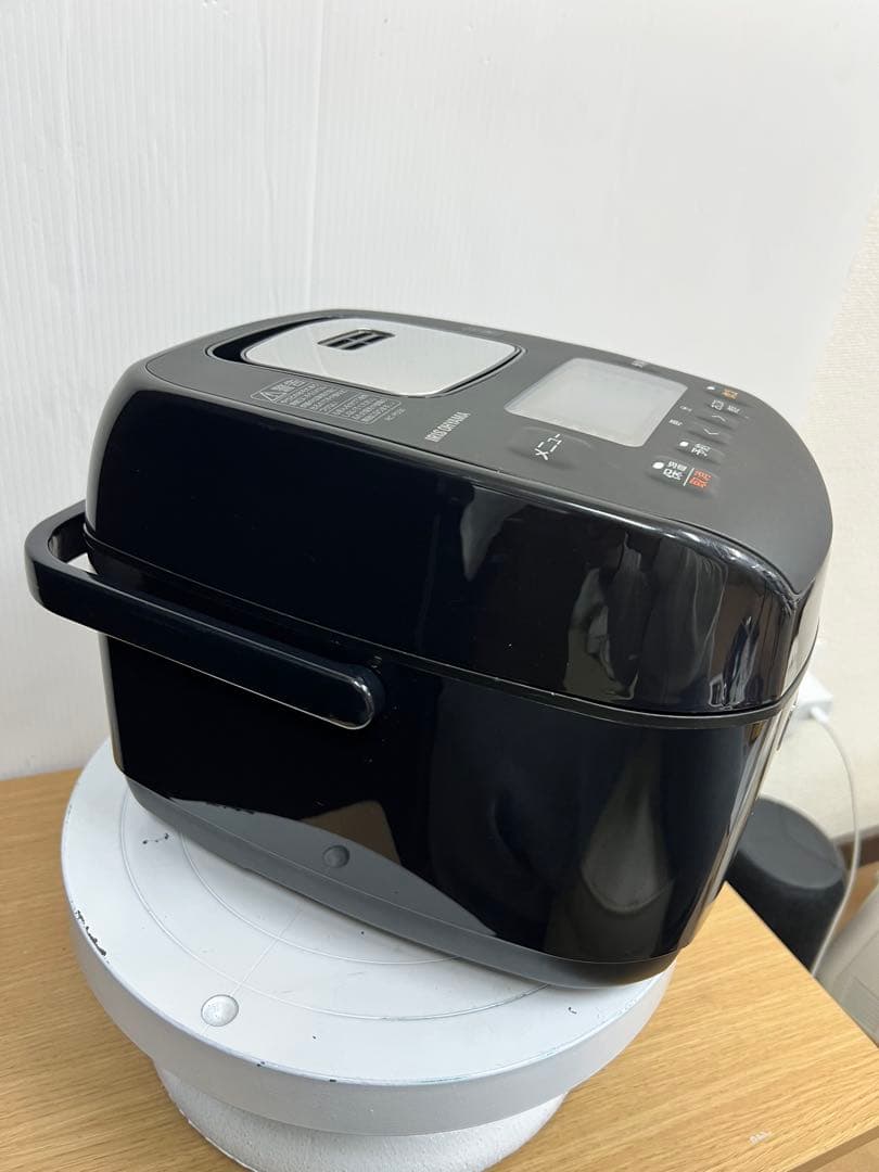 IRIS OHYAMA炊飯器 圧力IH RC-PD30-B 3合 2021年製