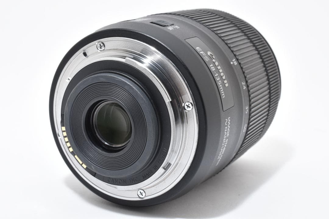 【美品】Canon EF-S 18-135mm F3.5-5.6 IS USM