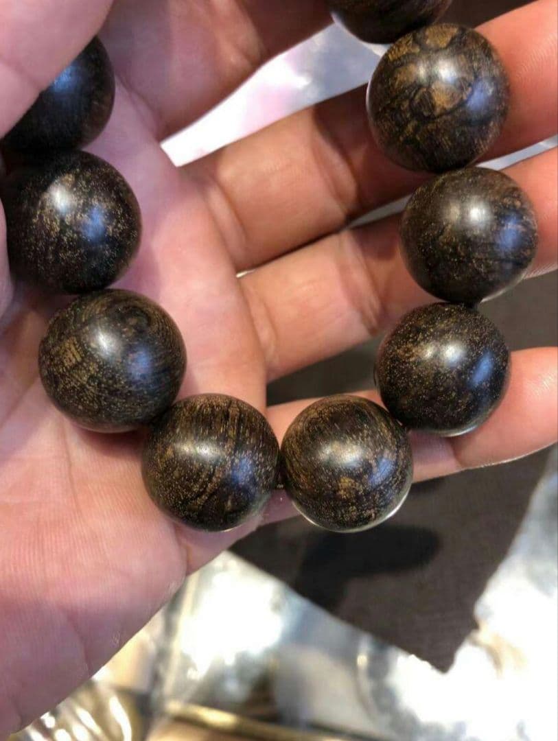 本物保证ダラカンの手串つき 天然野生沉香ゆし油脂が豊富収蔵品