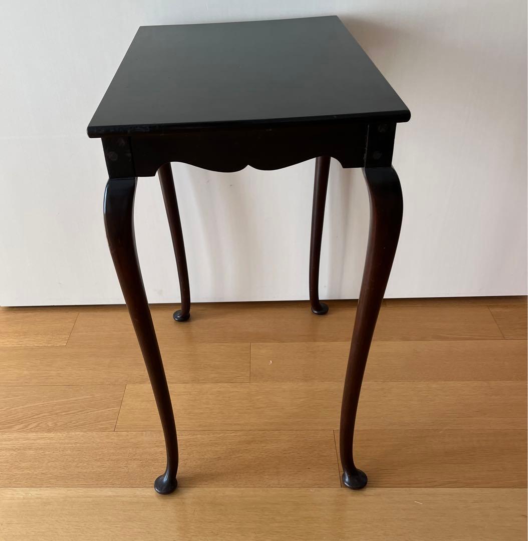 英国アンティーク　サイドテーブル　マホガニー　猫脚