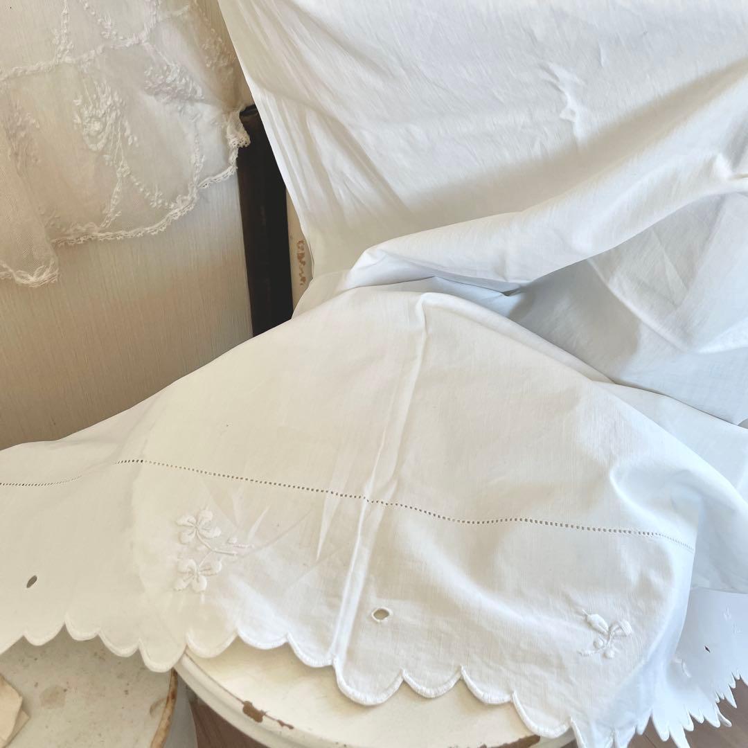 フランスアンティーク　カーテン