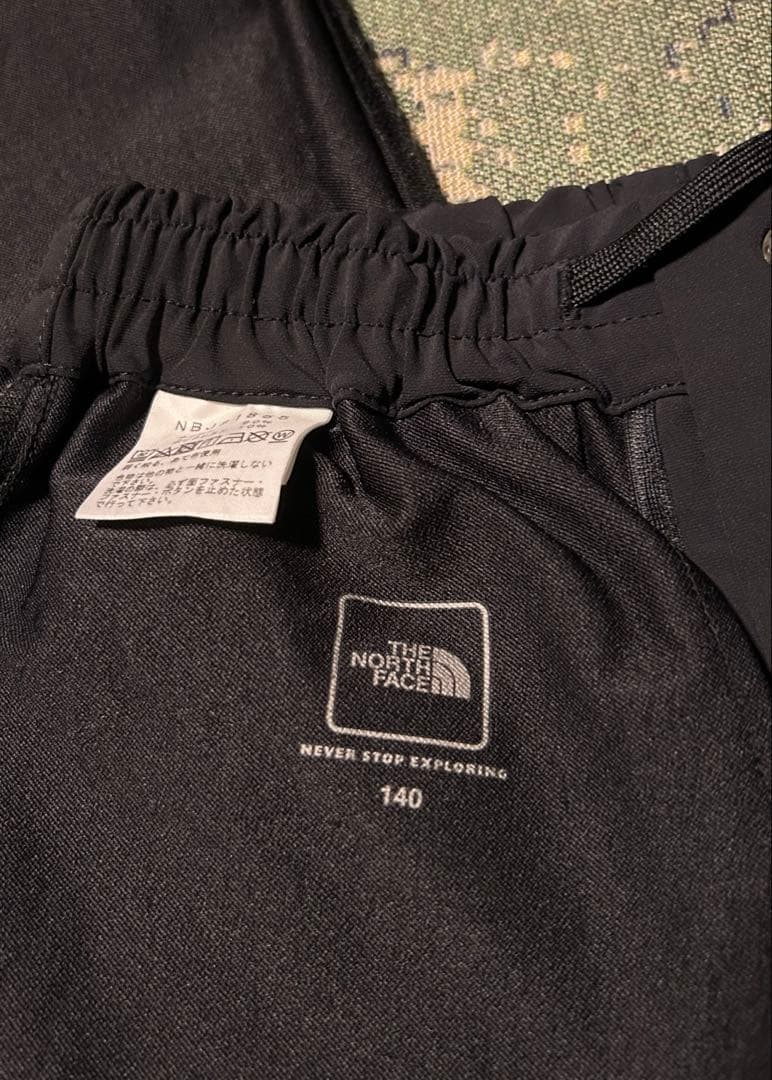 【KK様】ノースフェイス　バーブパンツ　キッズ　140cm 150cmブラック