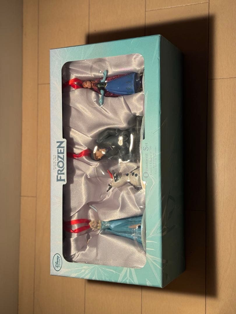 【激レア★公式限定700個】アナと雪の女王　オーナメントセット　リミテッド700