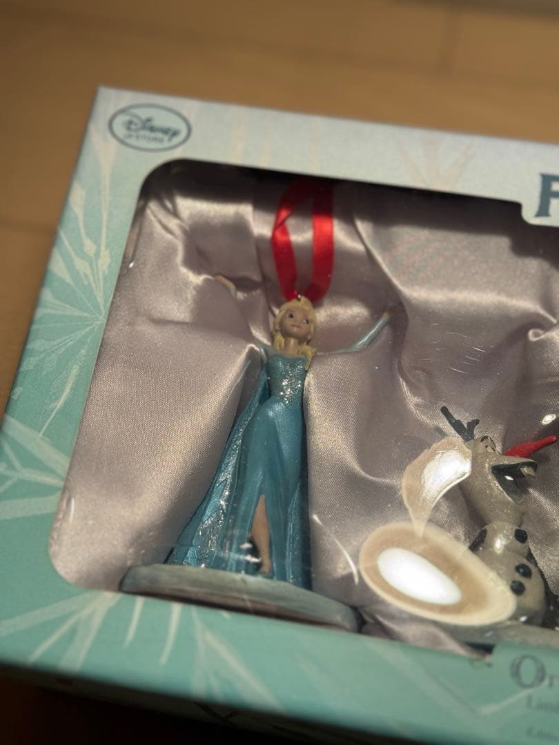 【激レア★公式限定700個】アナと雪の女王　オーナメントセット　リミテッド700