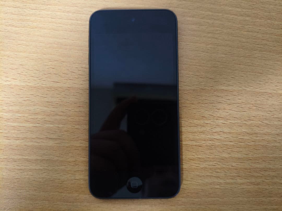 【傷あり・本日発送OK】Apple iPod touch第7世代 32GB 本体