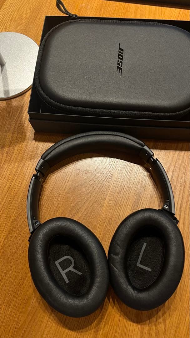 ★新品同様　Bose Headphonesスタンド付★