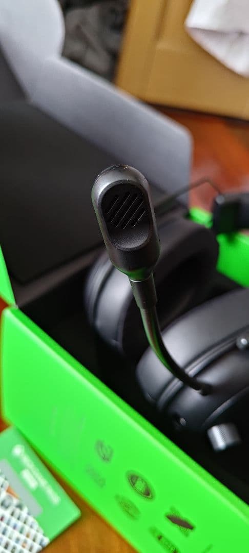 RazerBLACKSHARK V2 HYPERSPEEDゲーミングヘッドセット