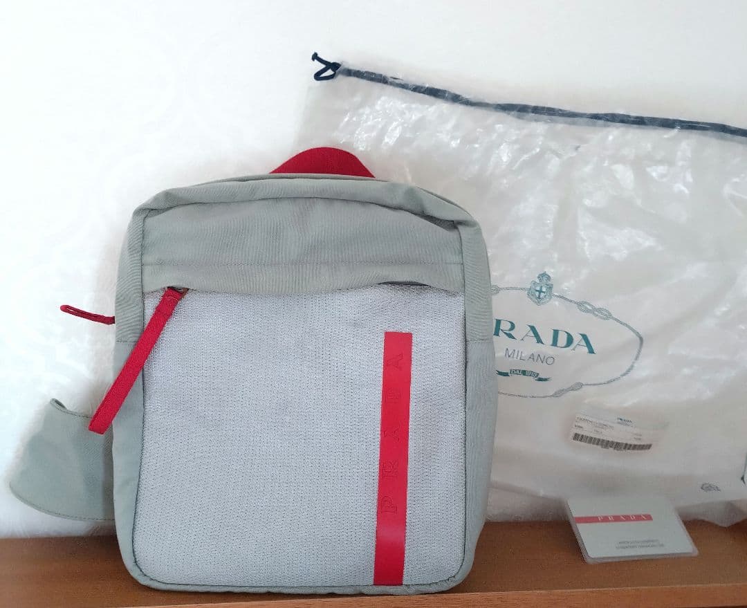 PRADA プラダスポーツ ワンショルダー ボディバッグ グレー