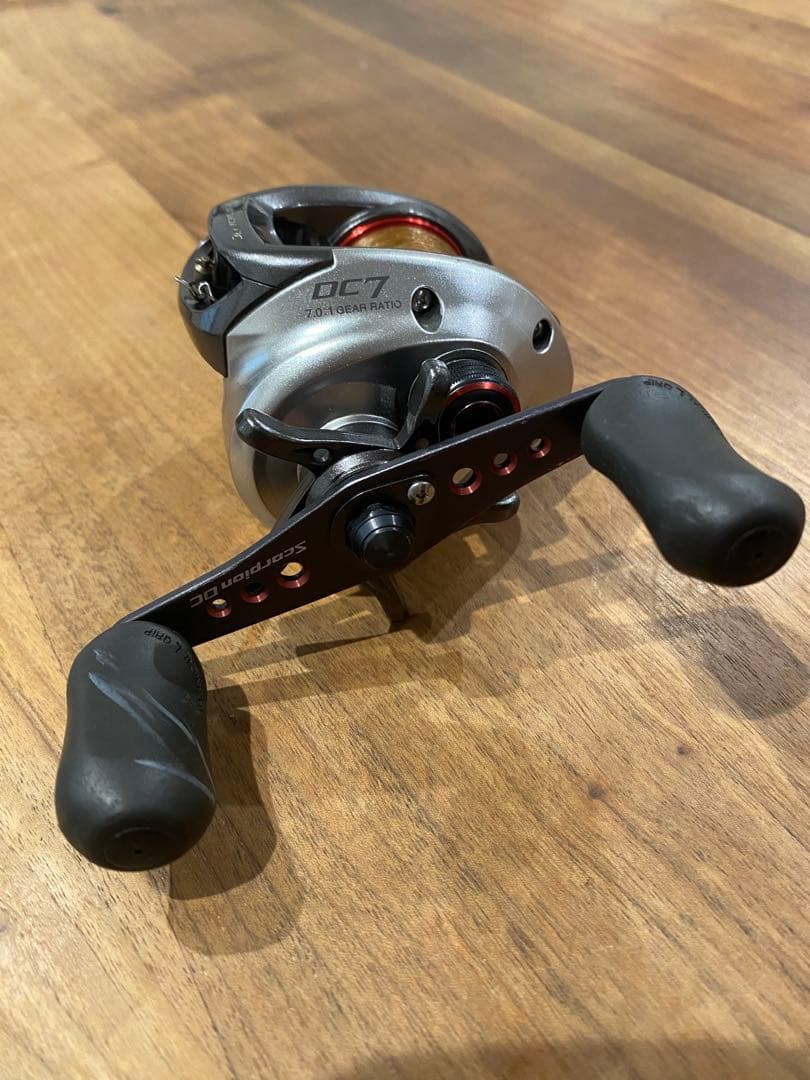 シマノ　スコーピオン　DC7　ベイトリール