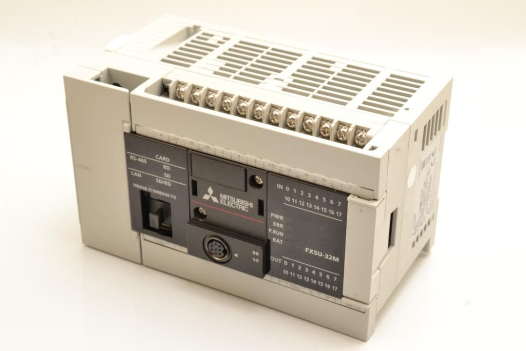 ☆美品☆三菱電機 PLC FX5U-32MR/ES シーケンサ