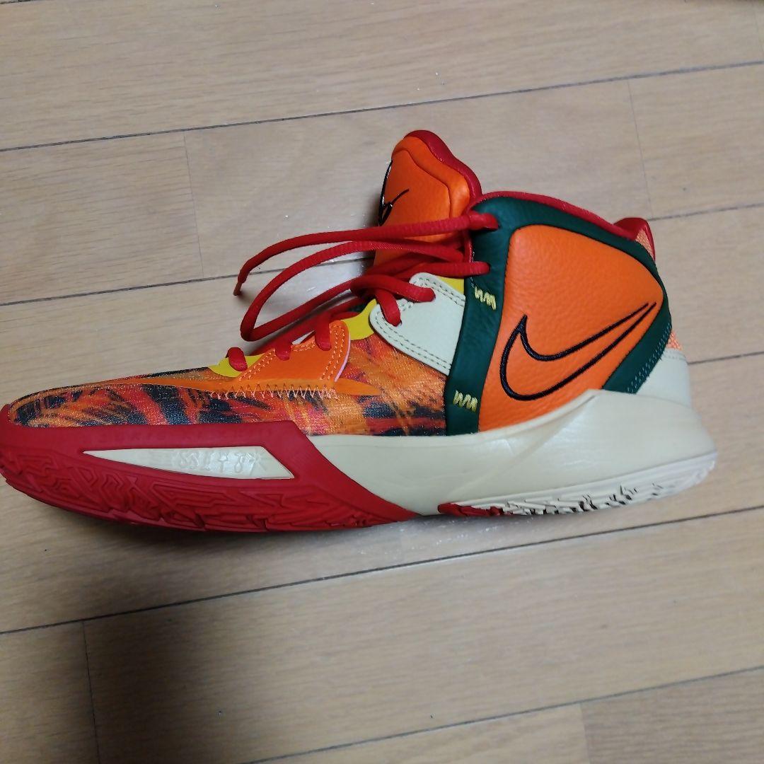 Nike バスケットシューズ ハイカット 1World Peopleサイン入り