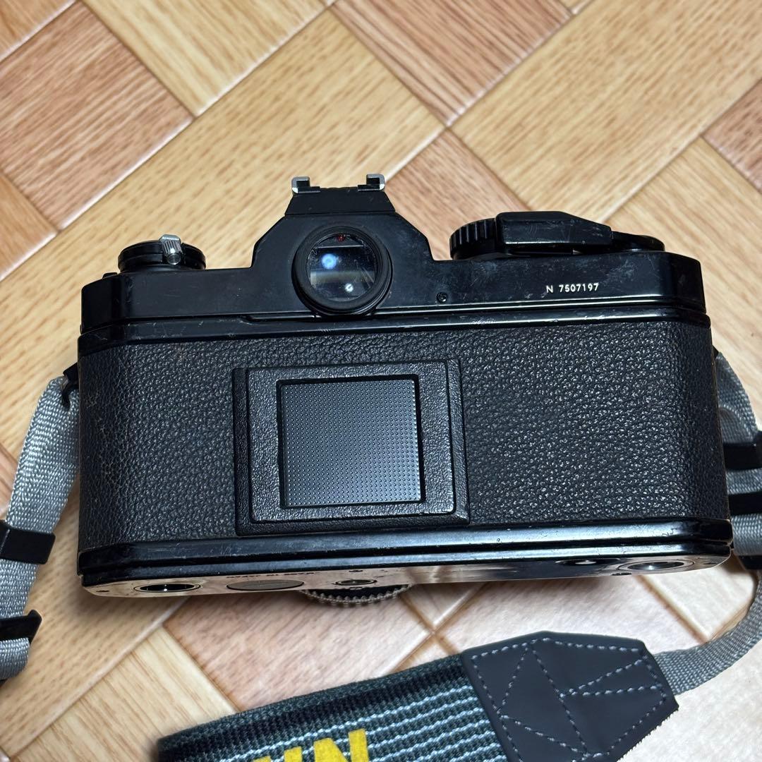 ニコン Nikon New FM2 ブラック 50mm F1.8セット