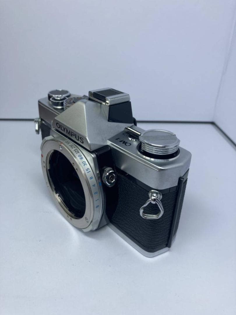 オリンパス OM-1 ボディ　OLYMPUS