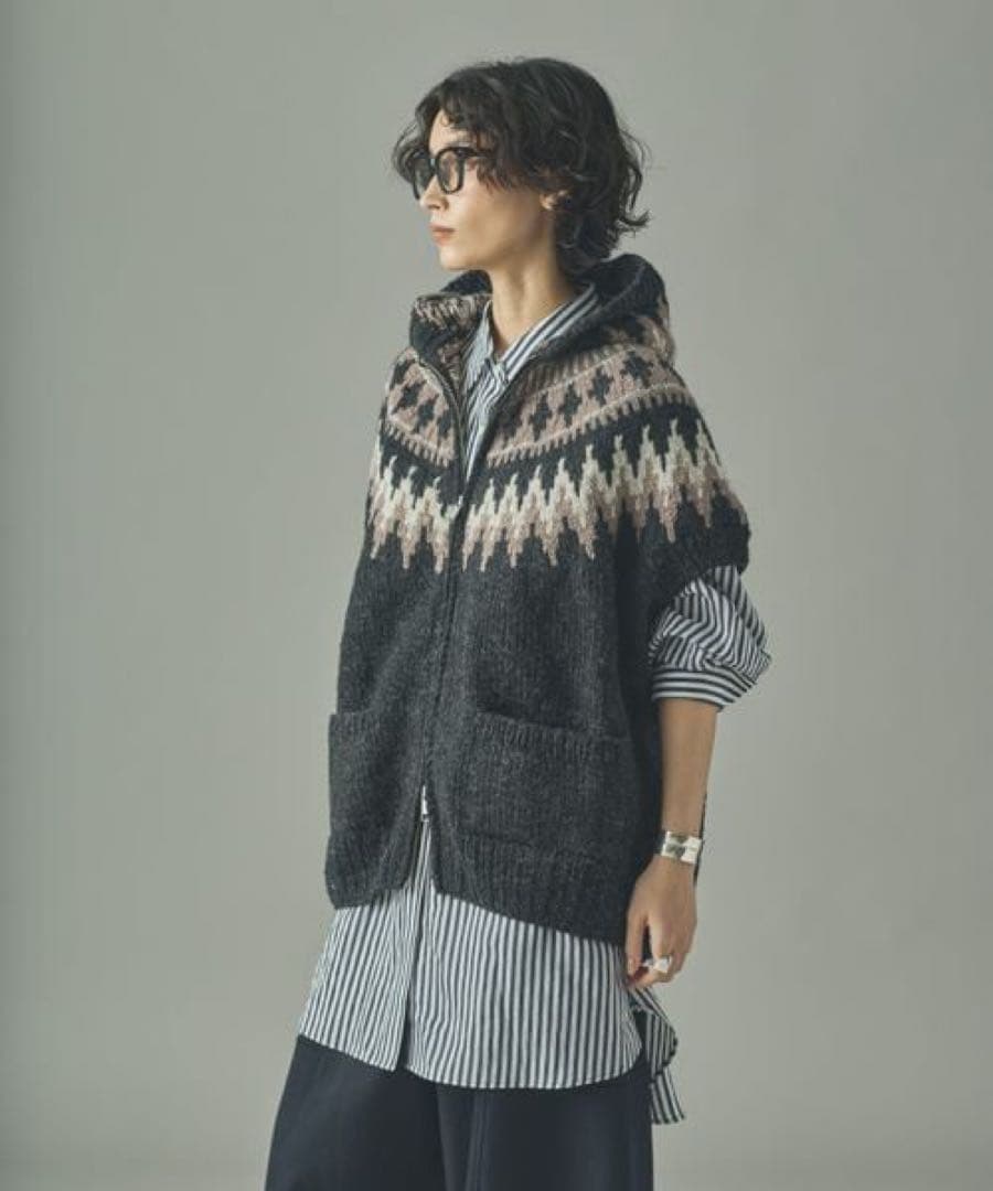 Curensology ノルディックフードベスト美品