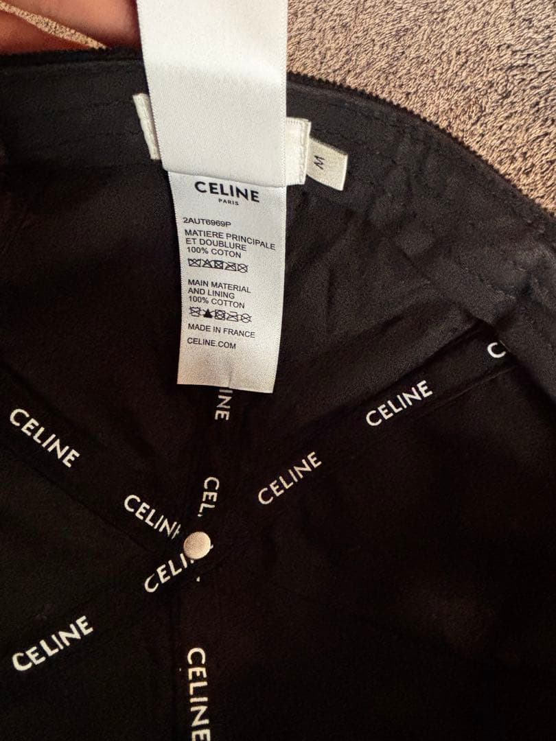 CELINE ブラックキャップ