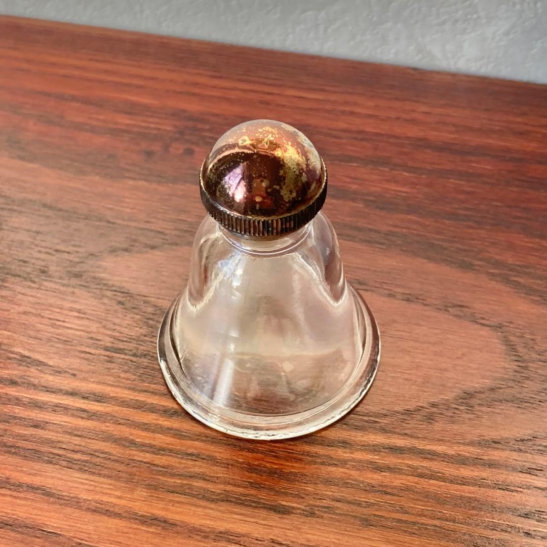 香水瓶　ベル型　ガラス　ボトル　ミッドセンチュリー　ドイツ　ヴィンテージ