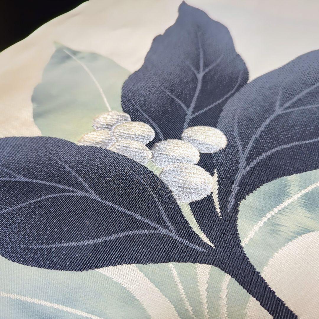 H-365 名古屋帯 名古屋仕立て 正絹 九寸 植物文様 唐織 白